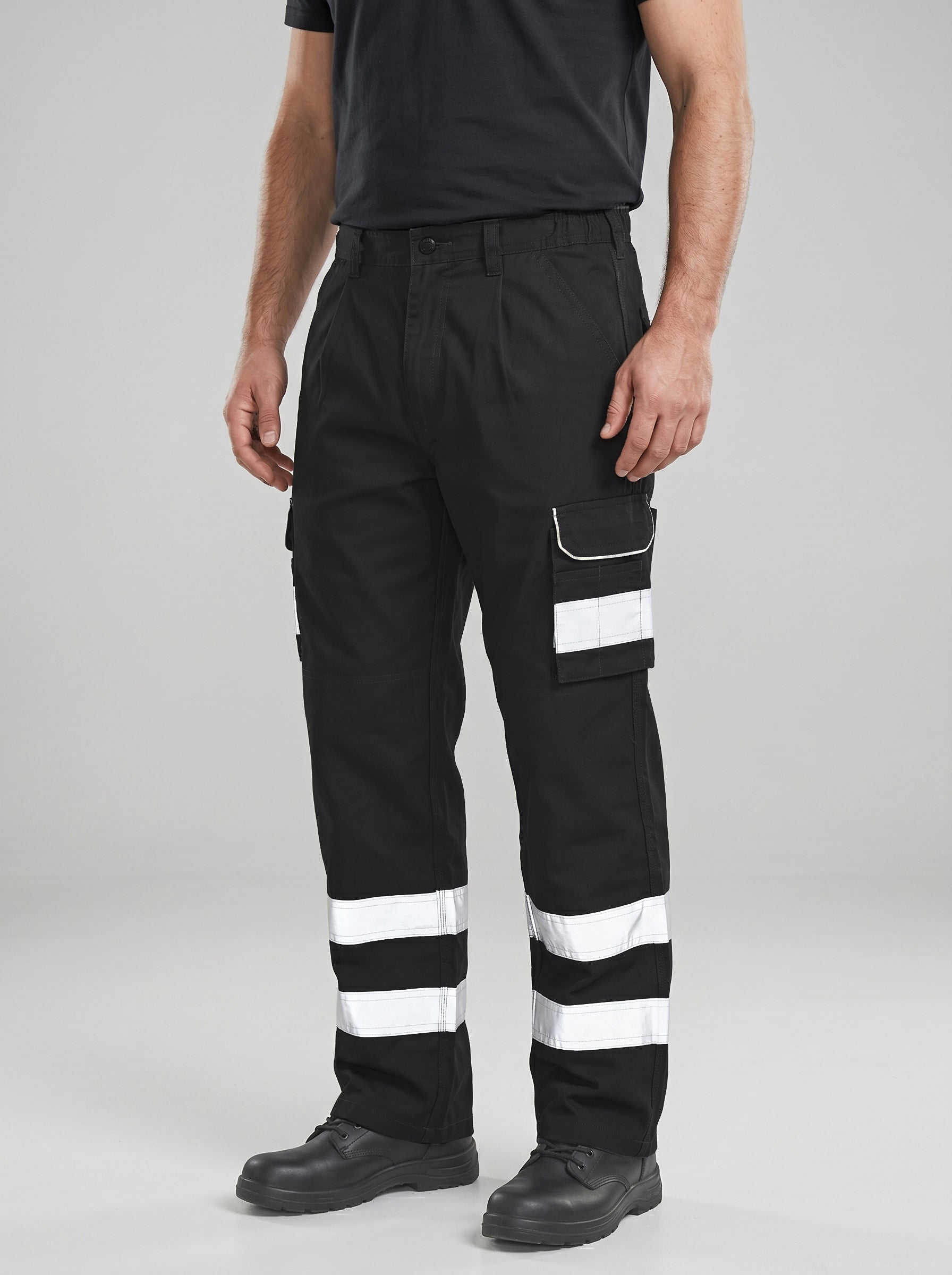 Black Cargo Trouser For Men With Reflectors-BE1665